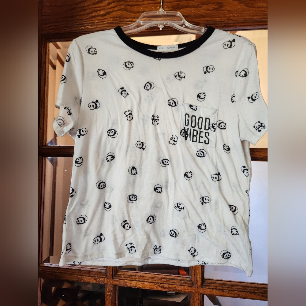 🏖Panda tshirt
